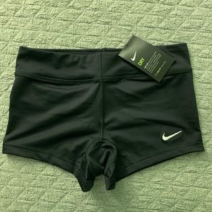 Nike Shorts (NWT)